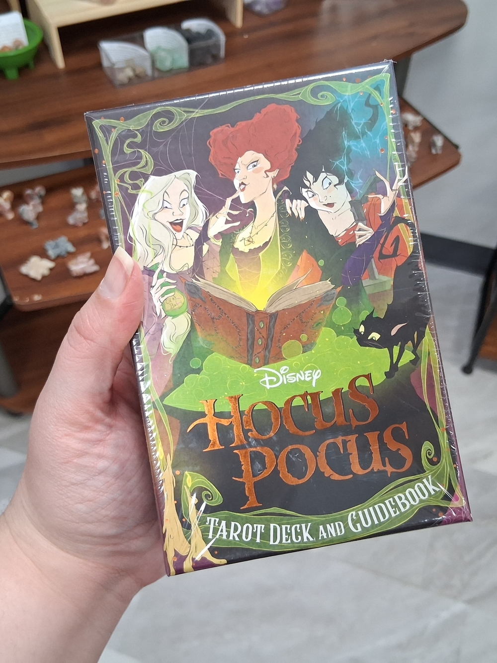 Disney Hocus Pocus Tarot Deck and Guidebook - Green, Orange, Black